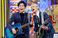 「歌ネタ王決定戦2019」決勝戦でネタを披露するラニーノーズ。