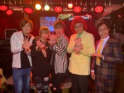 左からZEROSTYLE、アイデンティティ。