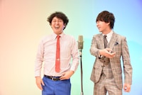 ちゅうえいに「遅い！」と文句を言う流れ星・瀧上（右）。