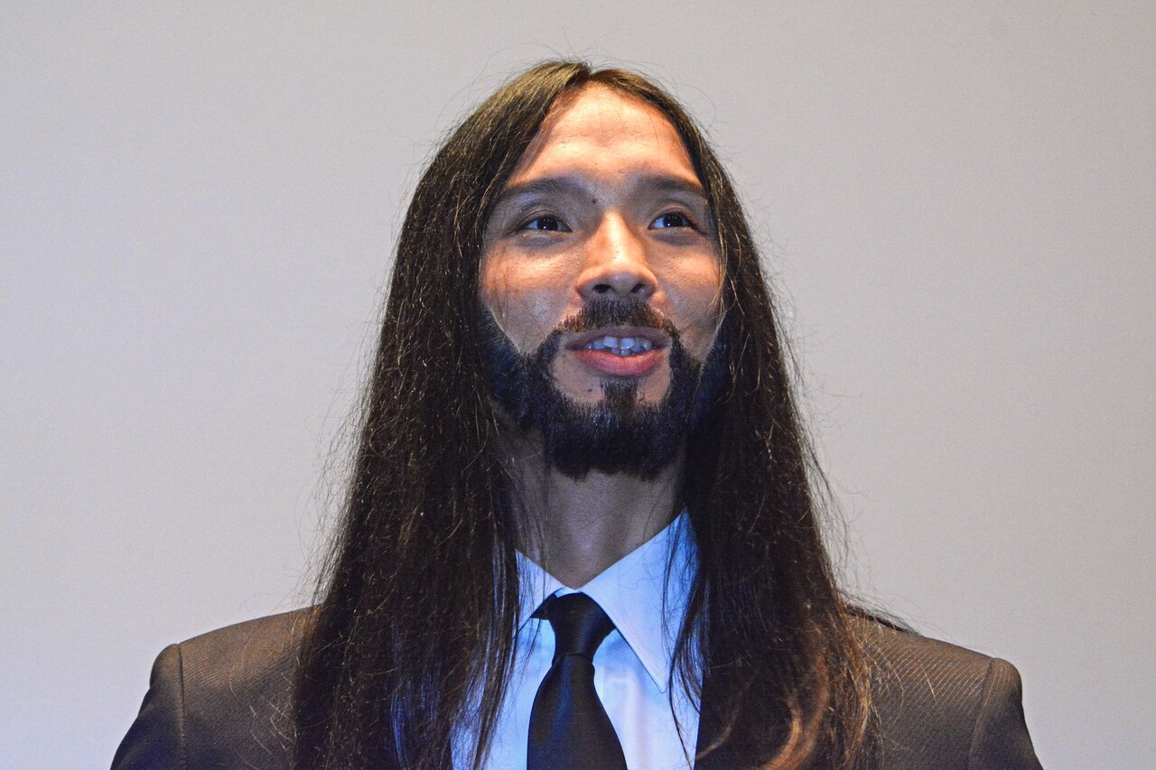 トム・ブラウン布川