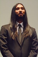 トム・ブラウン布川