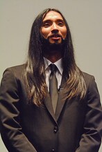 トム・ブラウン布川