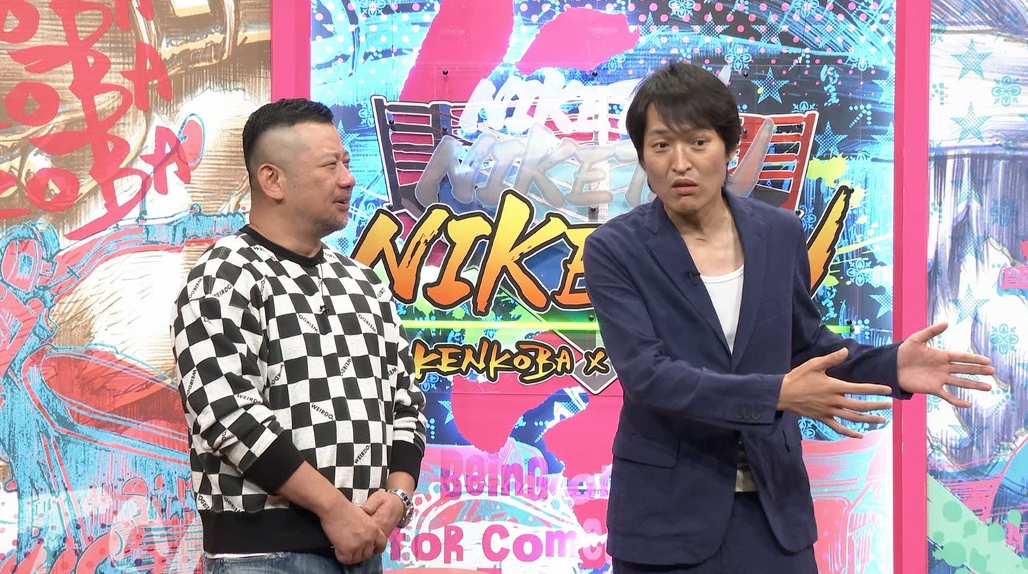 左からケンドーコバヤシ、千原ジュニア。(c)読売テレビ