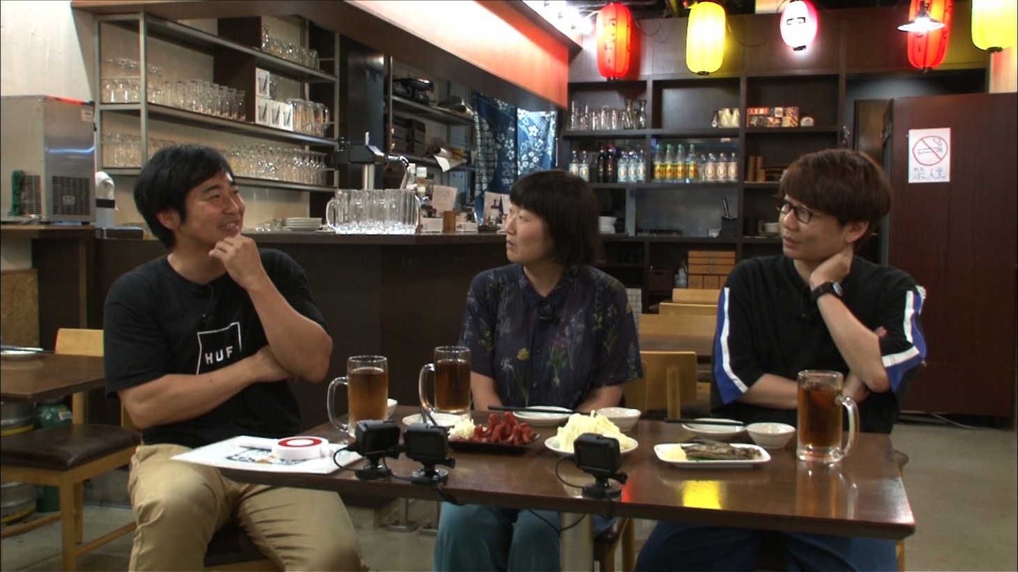 「内さま」Blu-ray vol.75の特典映像「内さまゲスト反省会」に出演する（左から）ハマカーン浜谷、たんぽぽ川村、三四郎・小宮。