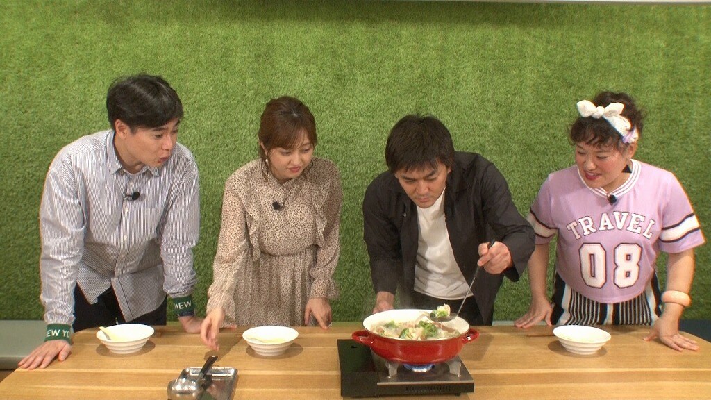 「メイドインホッカイドウ～どさんこが日本を支えてる？リターンズ」に出演する（左から）平成ノブシコブシ吉村、菊地亜美、平成ノブシコブシ徳井、フォーリンラブ・バービー。(c)HBC