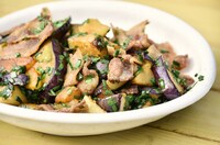 豚ニラナス炒め (c)日本テレビ