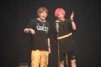 「EXIT初来日チャラ卍バイブスぶち上げJAPANツアー光×光それ即ち音になりけり ～おそくなってんじゃん～★控えめに言ってグランドチャラーレ★」の様子。