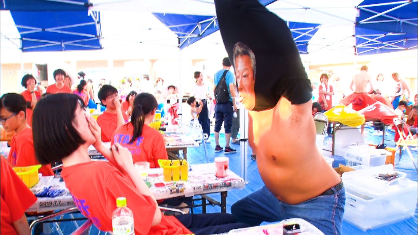 「相席食堂」のワンシーン。(c)ABCテレビ