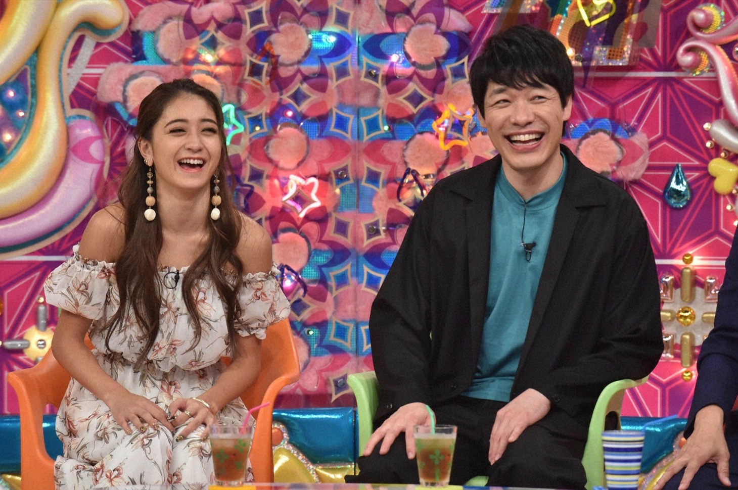 （左から）池田美優、麒麟・川島。(c)テレビ朝日