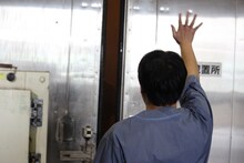 「冒険発掘バラエティ 霜降り明星のあてみなげ」より。(c)静岡朝日テレビ