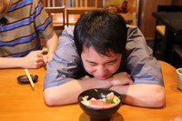 「冒険発掘バラエティ 霜降り明星のあてみなげ」より。(c)静岡朝日テレビ