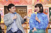 囲み取材に応じる南海キャンディーズ。(c)テレビ東京