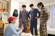 「寝ないの？小山内三兄弟」のワンシーン。(c)日本テレビ