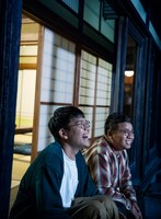 「別冊＋act.」Vol.33より、先行公開されたカット。