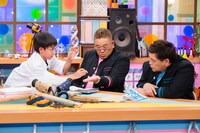 「サンドウィッチマン＆芦田愛菜の博士ちゃん」のワンシーン。(c)テレビ朝日