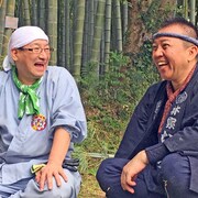 春風亭昇太と林家たい平、60メートルの巨大流しそうめん作りに挑戦