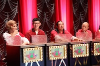 （左から）IKKO、ロバート馬場、ロバート山本、バイきんぐ小峠。(c)フジテレビ