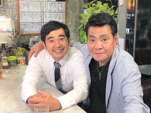 左からハマカーン浜谷、島崎俊郎。