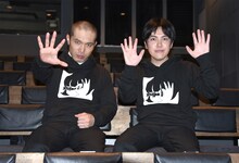 初日公演直後のラブレターズ。