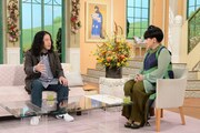 （左から）ピース又吉、黒柳徹子。(c)テレビ朝日