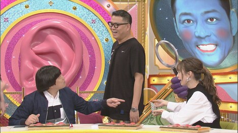 （左から）雨上がり決死隊・蛍原、シソンヌ長谷川、藤井サチ。(c)CBC