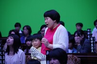 「アリエールダニよけプラス」のCM撮影メイキングカット。