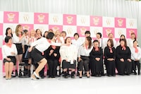 紺野ぶるまのボケにすぐさまツッコミに行く阿佐ヶ谷姉妹・江里子。