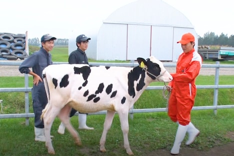 ANZEN漫才みやぞん（右）(c)フジテレビ