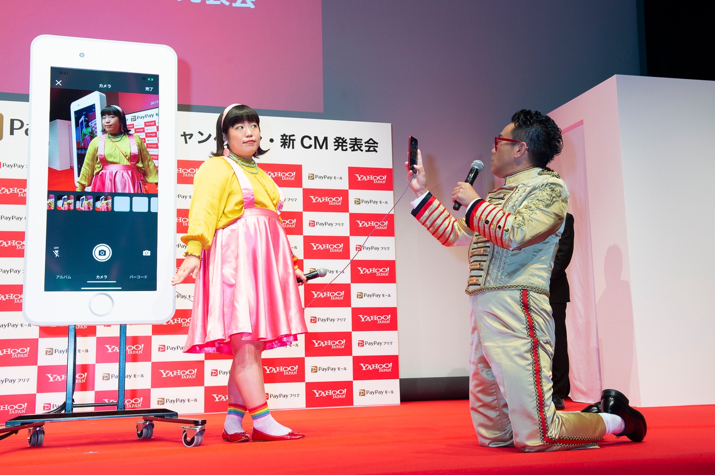 新CM発表会の様子。