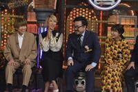 左から川谷絵音、蜷川実花、休日課長、おのののか。(c)読売テレビ