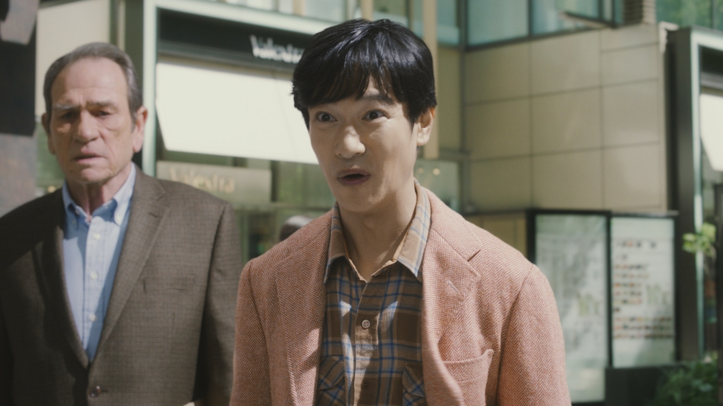 「クラフトボス ホット」の新CM「副業」より。