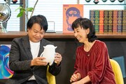 左から星田英利、東尾理子。(c)読売テレビ