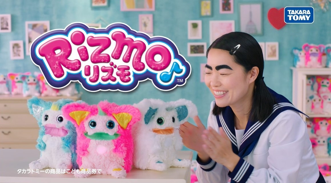 CM「イモトのイモート リズモ」編のワンシーン。