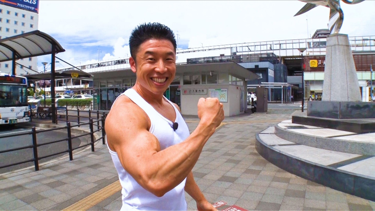 「相席食堂」に出演する、なかやまきんに君。(c)ABCテレビ