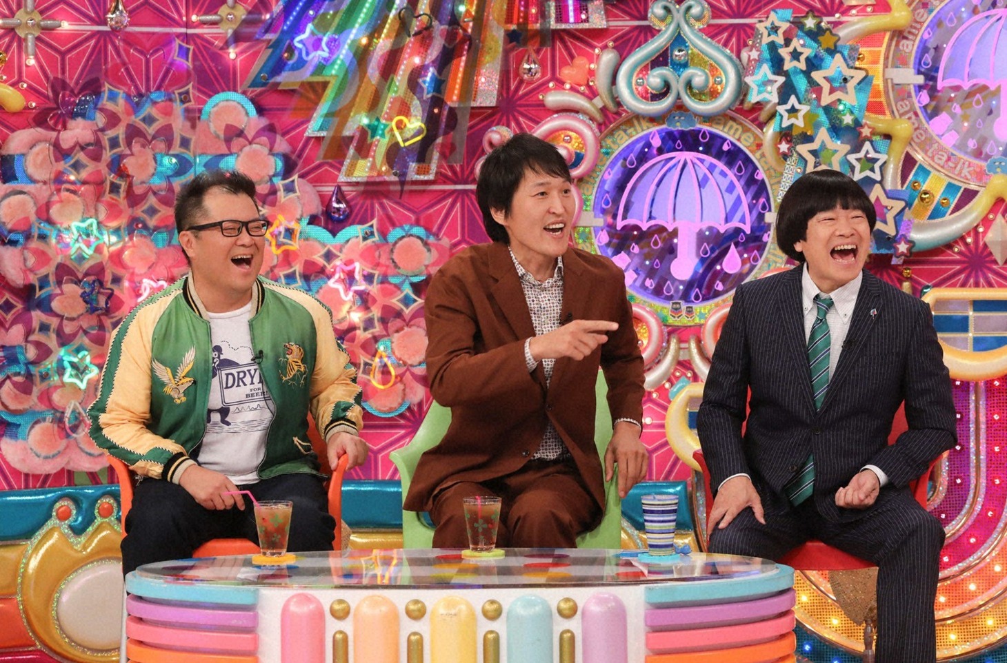 （左から）ブラックマヨネーズ小杉、千原ジュニア、蛍原徹。(c)テレビ朝日