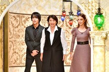 （左から）中川大志、松下由樹、滝沢カレン。(c)TBS