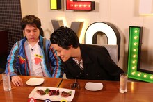 「霜降り明星のあてみなげ」ロケ中の様子。(c)静岡朝日テレビ