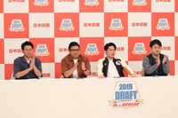 「VS嵐」のドラフト会議企画に出演する（左から）ミキ、平成ノブシコブシ吉村、NON STYLE井上。(c)フジテレビ