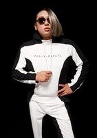 「ダルタニアン No.1スタイル ハイネックフーディ」