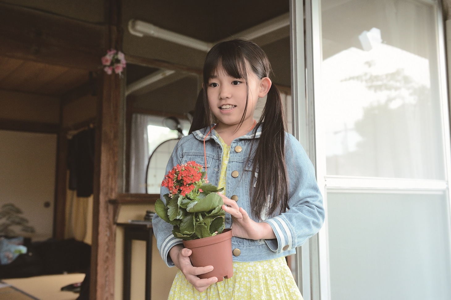 長田舞莉依