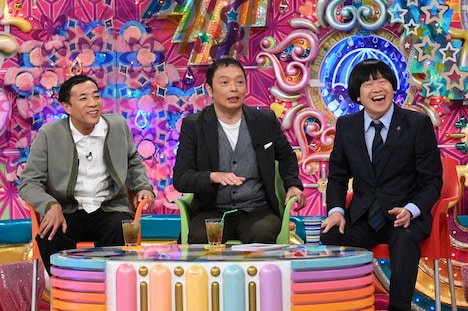 （左から）ナイツ塙、中川家・礼二、蛍原徹。(c)テレビ朝日
