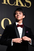 満島真之介