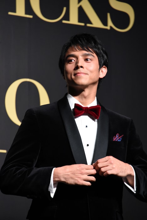 満島真之介