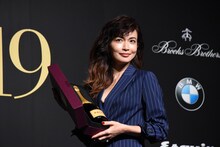 俳優部門で受賞した長谷川京子。