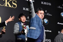 退場時、前に出てくるミキ昴生。