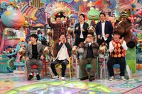 「アメトーーク！」に「競馬大好き芸人」として出演する（前列左から）麒麟・川島、千鳥ノブ、ナイツ土屋、TIMレッド吉田、（後列左から）かまいたち山内、霜降り明星・粗品、ジャングルポケット斉藤。(c)テレビ朝日