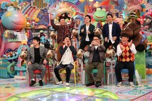 「アメトーーク！」に「競馬大好き芸人」として出演する（前列左から）麒麟・川島、千鳥ノブ、ナイツ土屋、TIMレッド吉田、（後列左から）かまいたち山内、霜降り明星・粗品、ジャングルポケット斉藤。(c)テレビ朝日