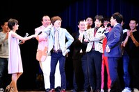 優勝が発表された直後の真空ジェシカ。