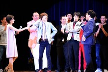 優勝が発表された直後の真空ジェシカ。