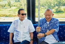 左からタモリ、笑福亭鶴瓶。(c)NHK